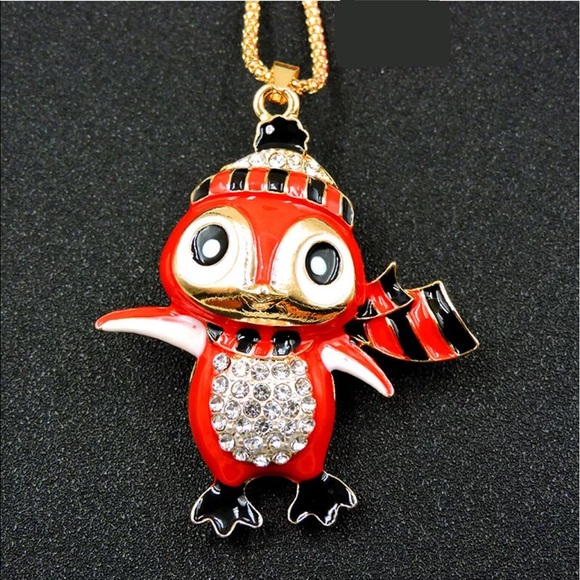 Red Winter Scarf Hat Penguin Necklace - Picture 2 of 2